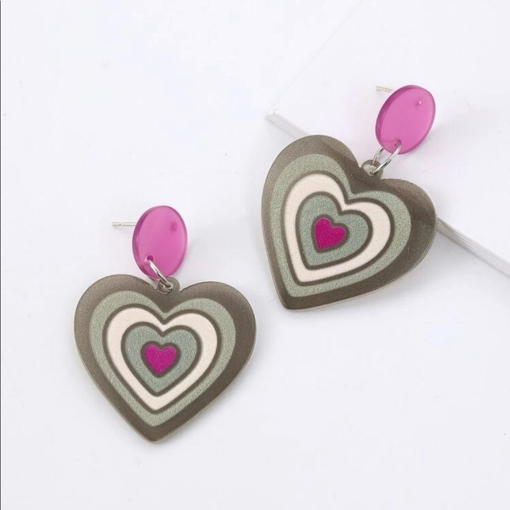 EARRINGS NWOT